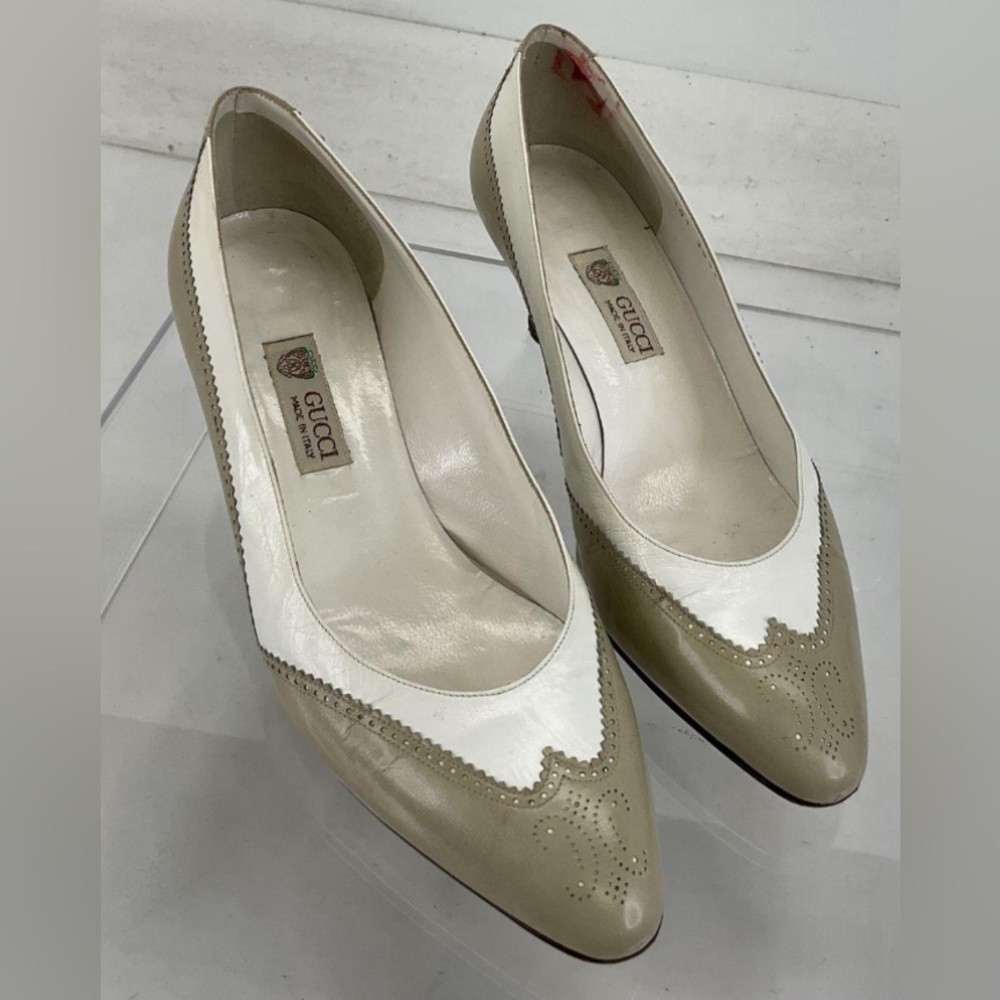 Gucci, White Clay Leather Wingtip Slip-on Pumps 37.5 EU/7 US